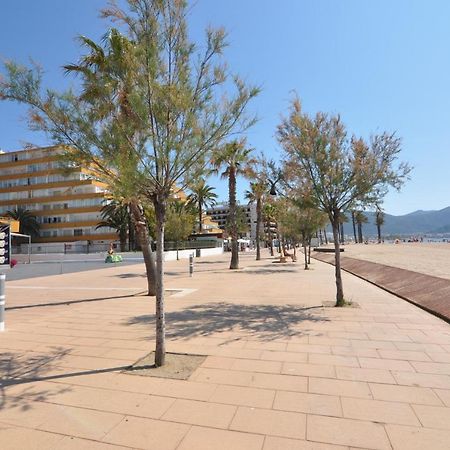 Rnet - Rhc- 2214 - Rosas Holiday Center Экстерьер фото