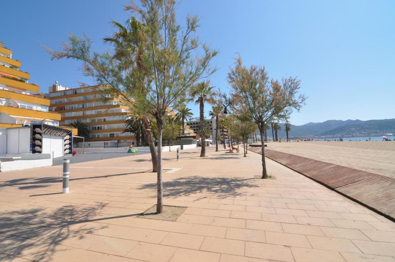 Rnet - Rhc- 2214 - Rosas Holiday Center Экстерьер фото